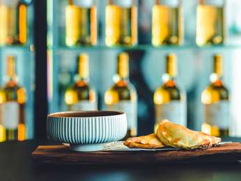 LES DECANTES restaurant picture