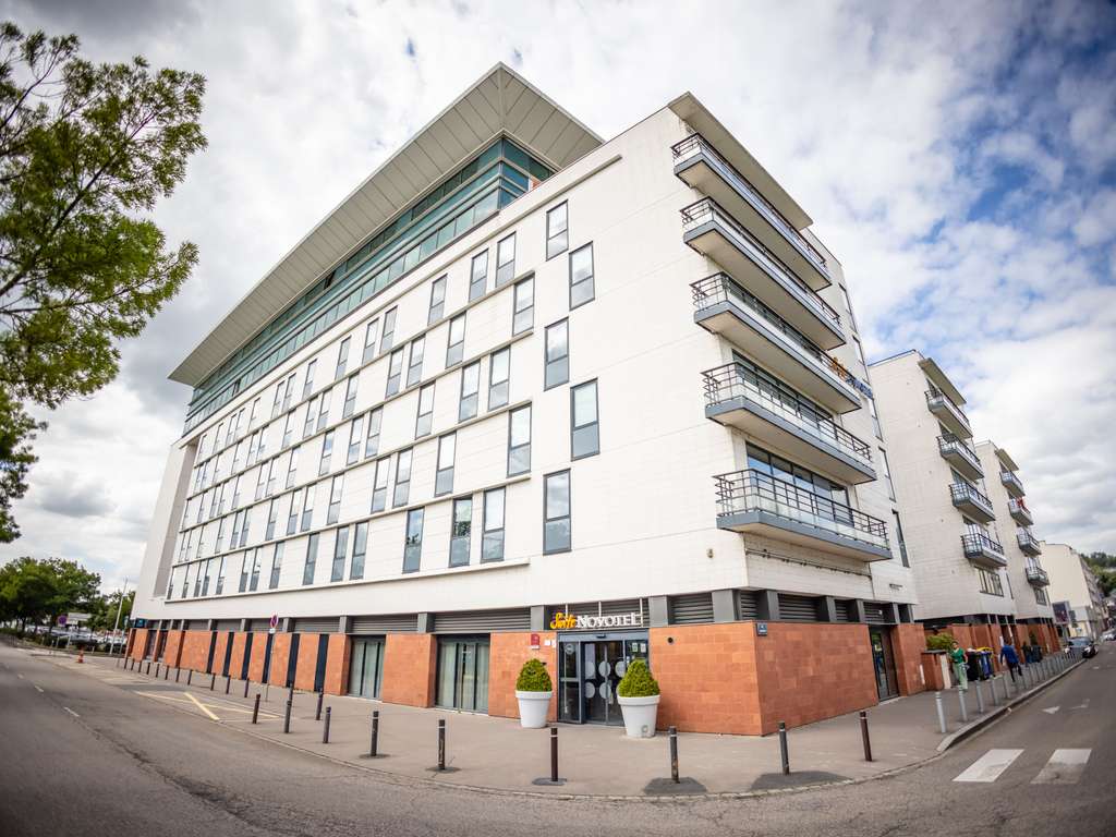 Novotel Suites Rouen Normandie - Image 4